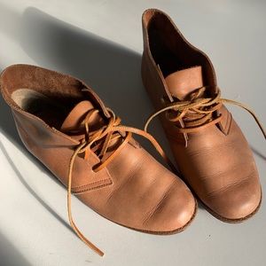 Gorgeous Cognac Leather Dessert Boots